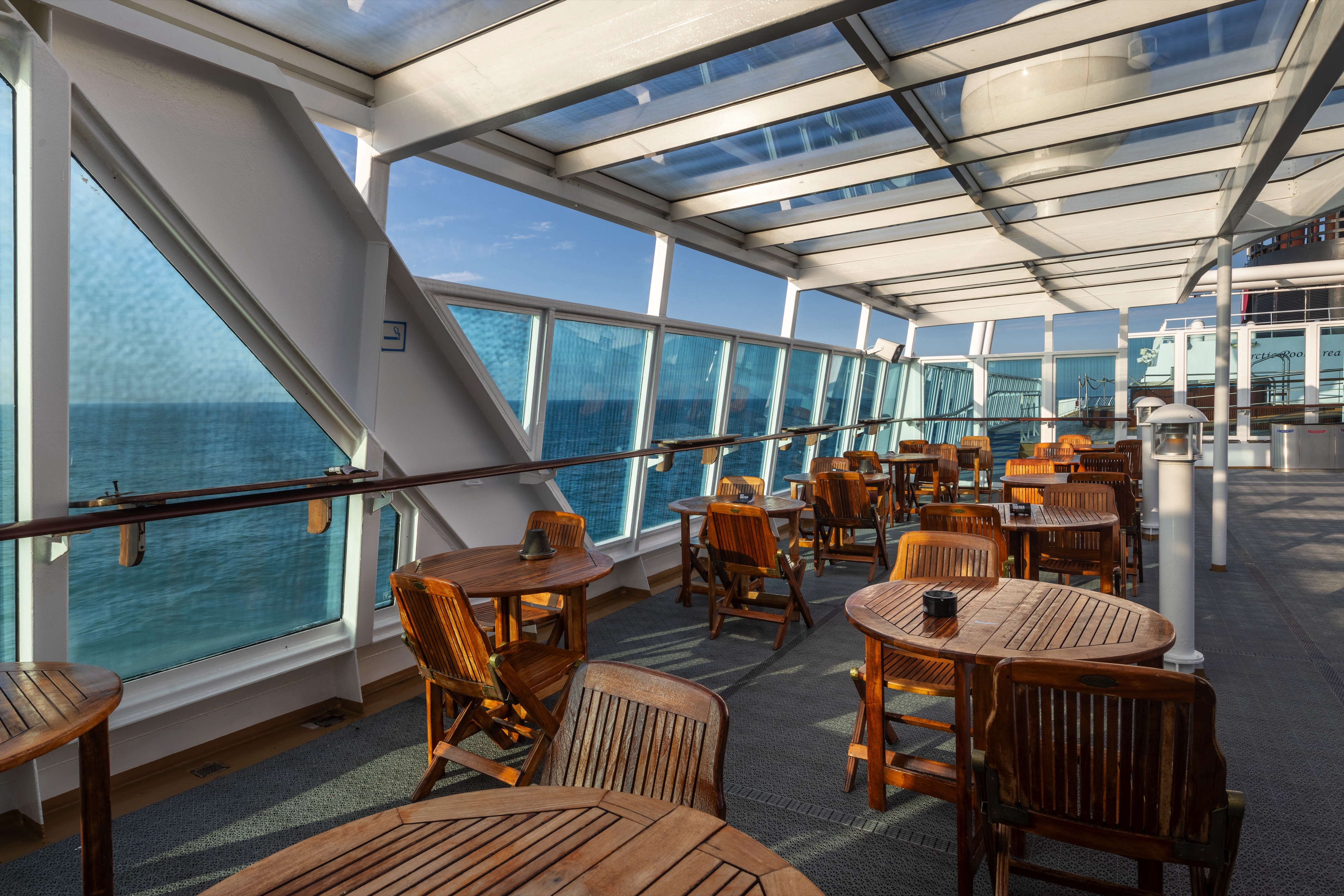 MS Midnatsol - Observation Deck